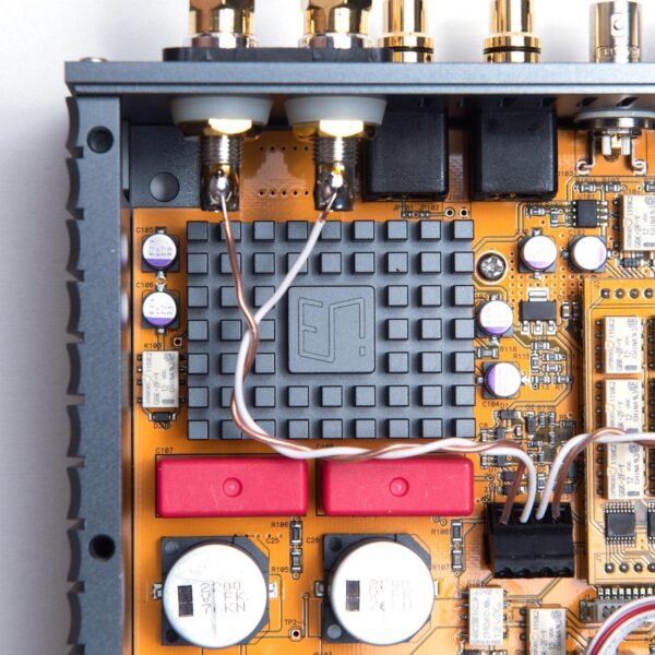 Enleum AMP 23-R Reference Compact Amplifier - Suncoast Audio