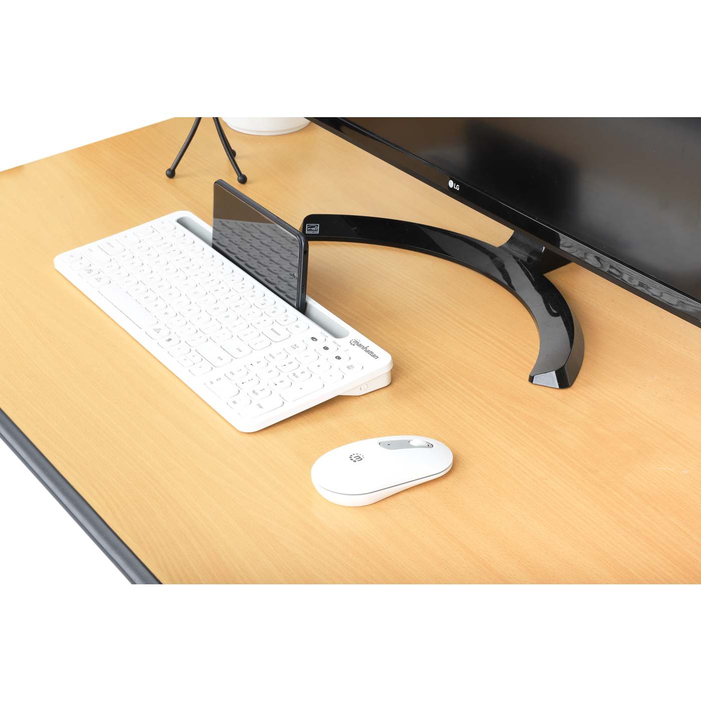 Dual-Mode Multipoint Wireless Keyboard and Mouse Combo Set - Image 2